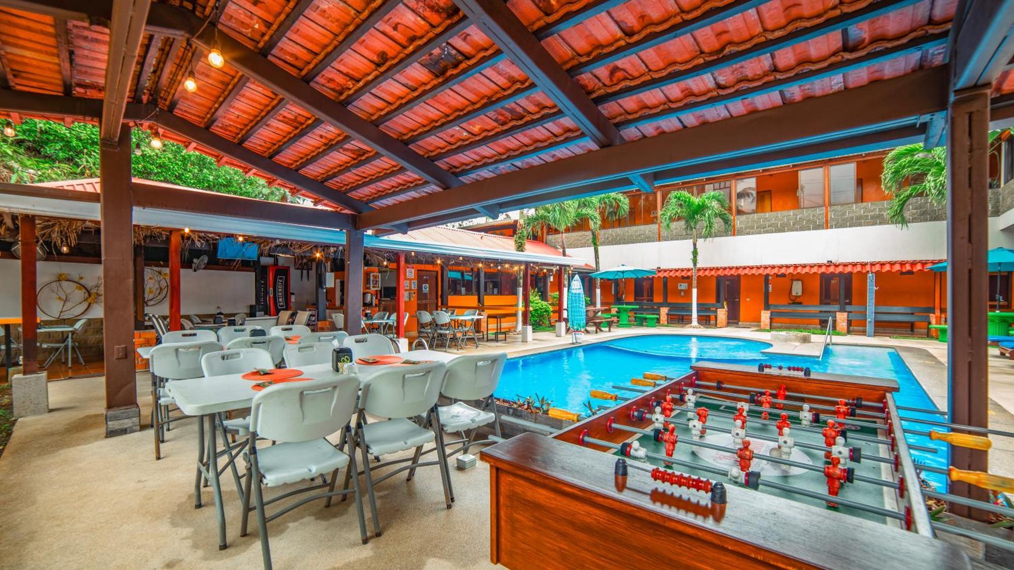Hotel La Hacienda Quesada  Bagian luar foto
