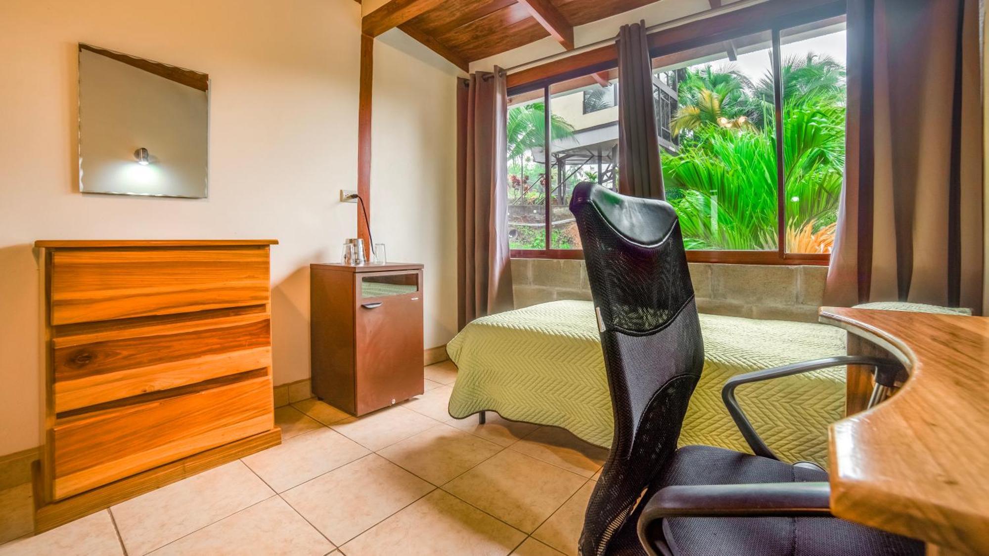 Hotel La Hacienda Quesada  Bagian luar foto