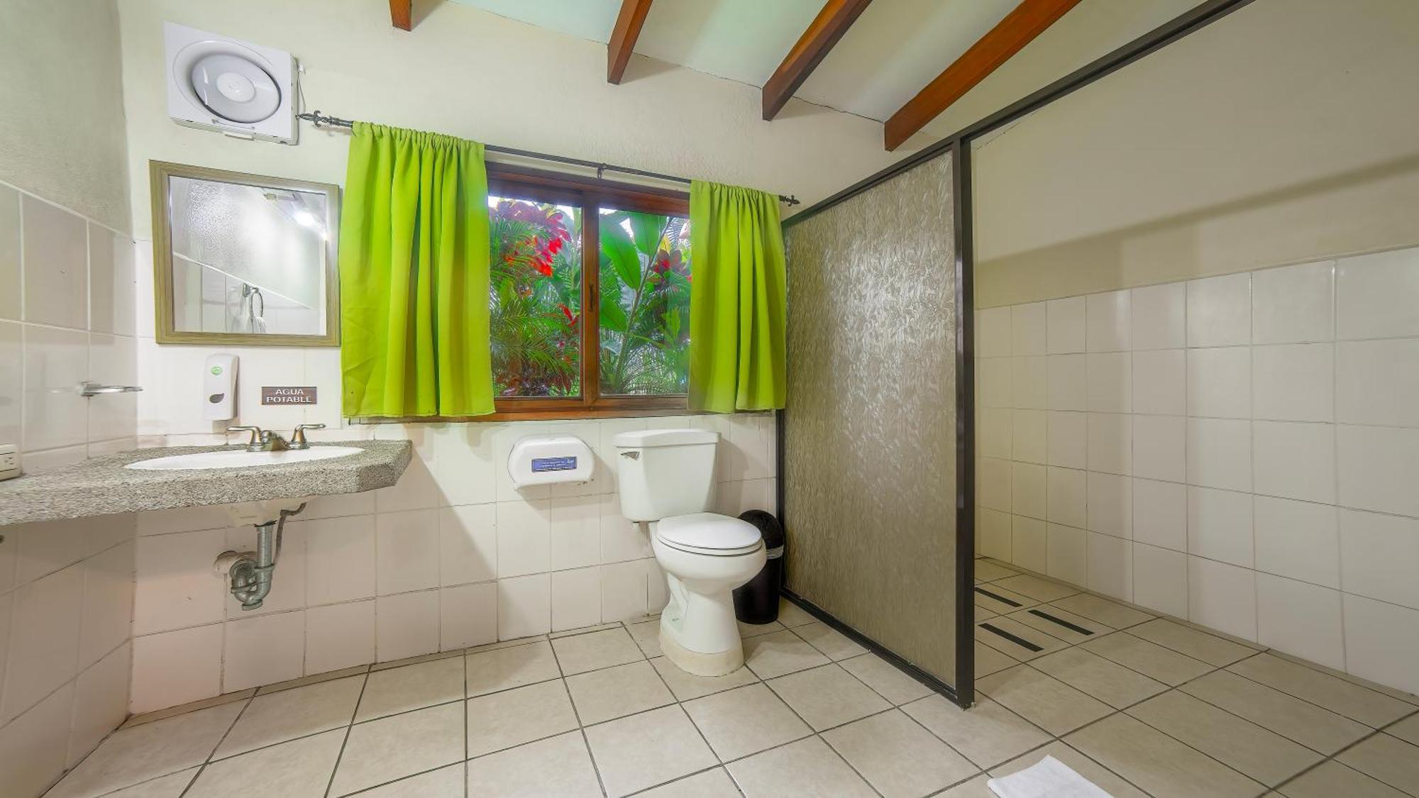 Hotel La Hacienda Quesada  Bagian luar foto